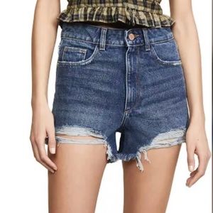 DL1961 cleo high rise short like new condiction !